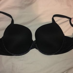 Vs bra